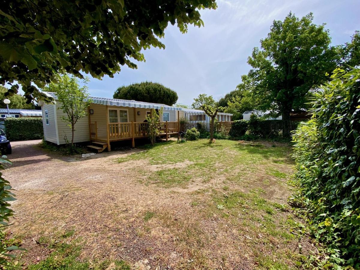 318 Emplacement Prestige A Mer Et Soleil 5* Hotel Les Sables Vignier Exterior photo